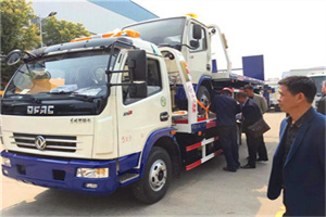 宜城汽车道路救援拖车价格